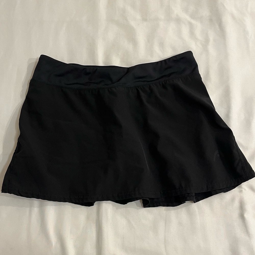black athletic skort